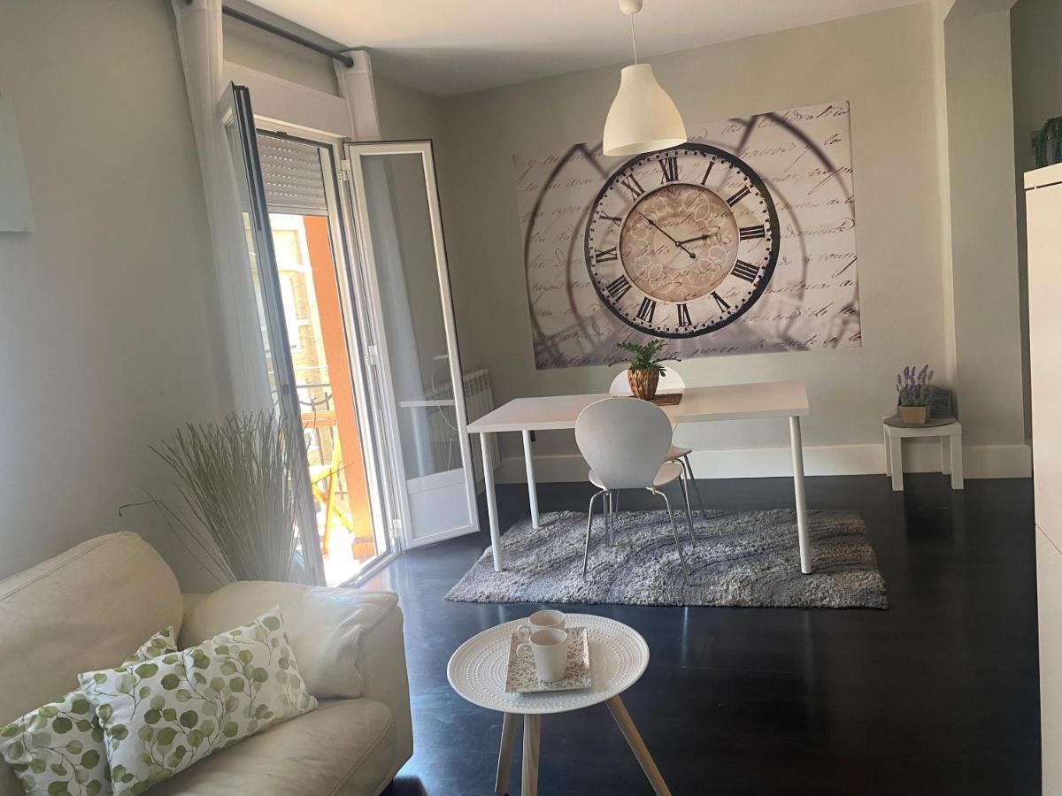 Apartamentos Logrono Centro, Tic Tac, Wifi Ngoại thất bức ảnh