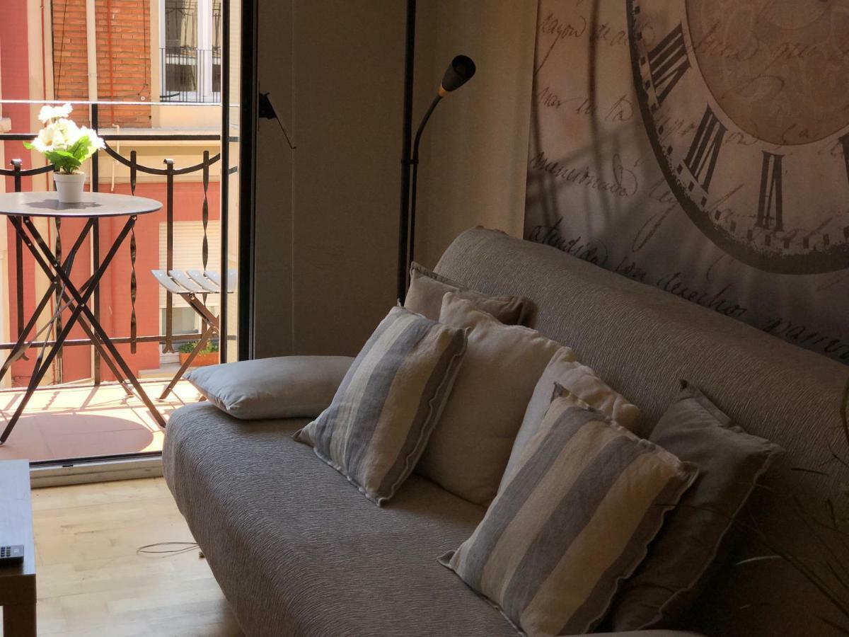 Apartamentos Logrono Centro, Tic Tac, Wifi Ngoại thất bức ảnh